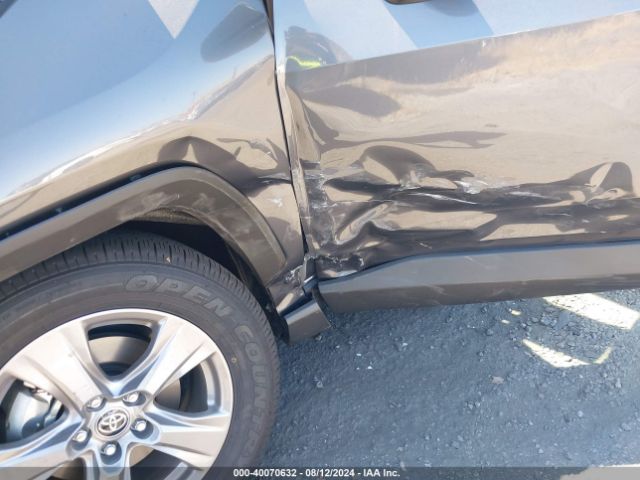 JTMLWRFV3RD245304 Toyota Rav4 Hybrid Le