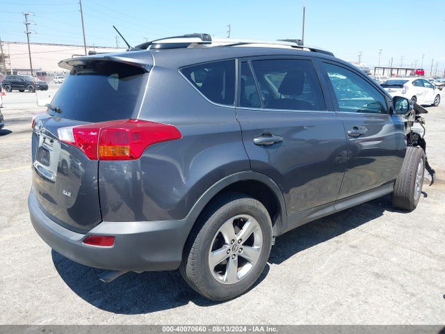 Toyota Rav4 Xle 2015 2T3WFREV5FW147923 Image 4
