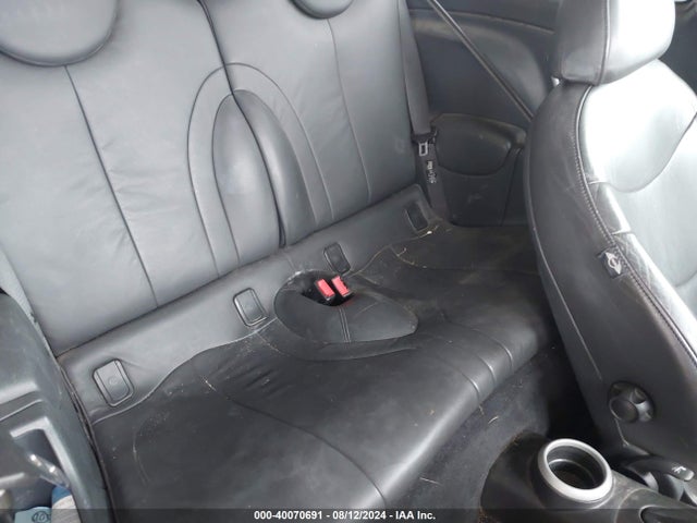 2006 MINI COOPER S WMWRE33586TN28911 Photo 7