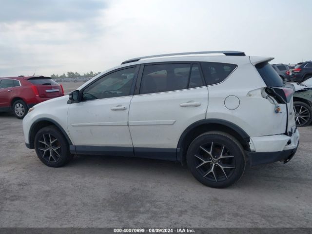JTMNFREV3HJ707127 Toyota RAV4 SE