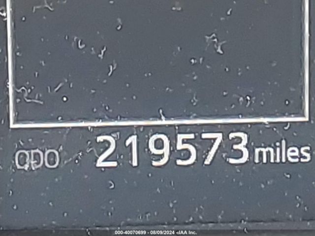 JTMNFREV3HJ707127 Toyota RAV4 SE
