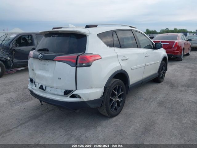 JTMNFREV3HJ707127 Toyota RAV4 SE