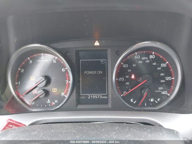 JTMNFREV3HJ707127 Toyota RAV4 SE