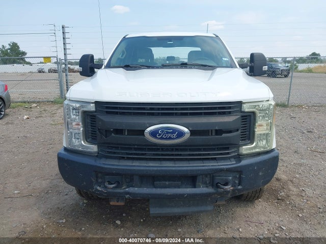 Ford F-250 Xl 2018 1FT7W2B62JEC62374 Image 13