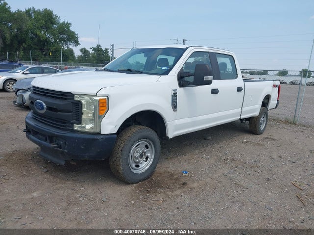 Ford F-250 Xl 2018 1FT7W2B62JEC62374 Image 2