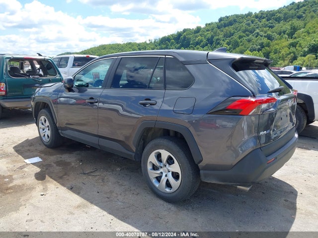 Toyota RAV4 LE 2022 2T3F1RFV4NC279620 Image 3