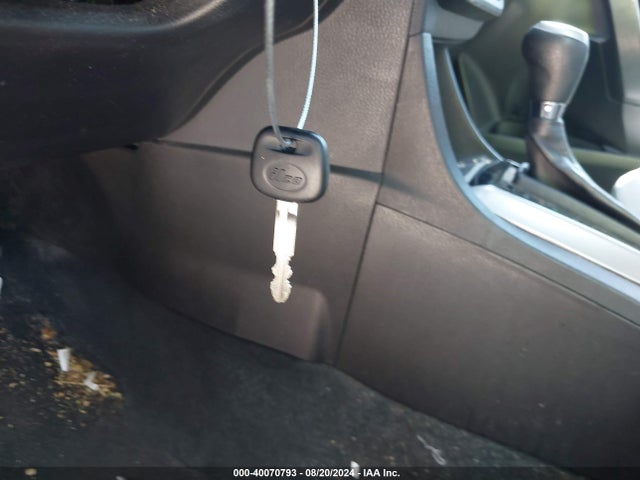 Toyota COROLLA LE 2015 5YFBURHE3FP281579 Image 11