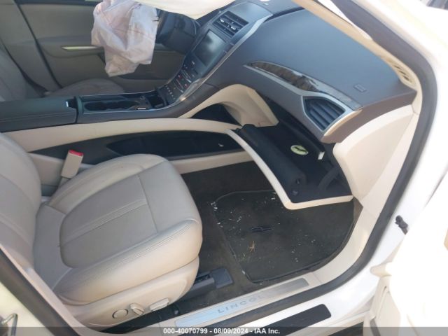 3LN6L2G91GR626177 Lincoln MKZ