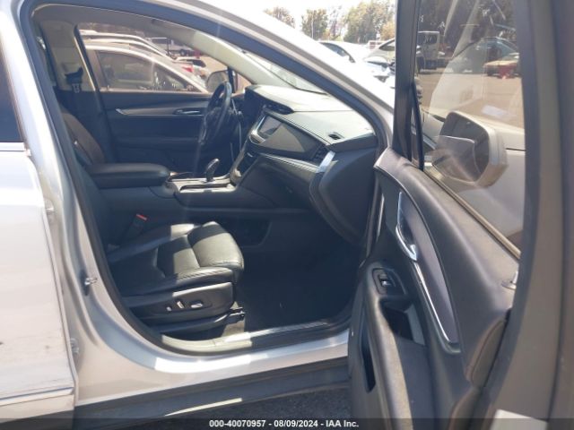 1GYKNBRS1HZ173120 Cadillac XT5 LUXURY