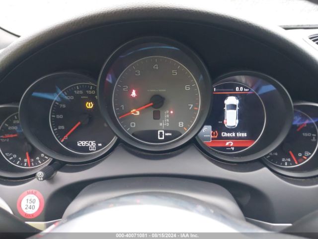 2016 PORSCHE CAYENNE WP1AB2A22GLA94576 Photo 6