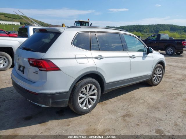 3VV0B7AX7JM123227 Volkswagen Tiguan 2.0t S