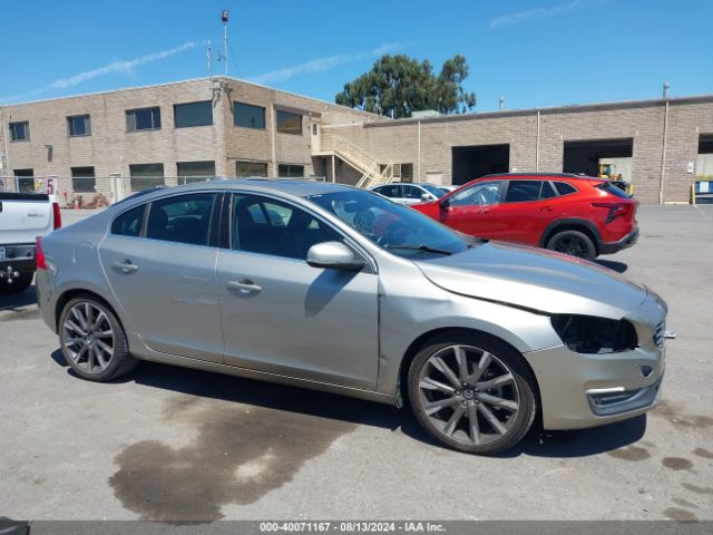 YV140MFK4F1340671 Volvo S60 T5 Premier