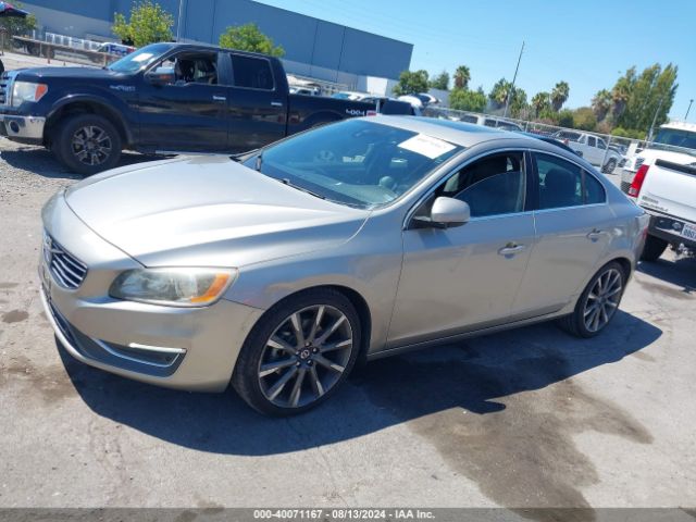 YV140MFK4F1340671 Volvo S60 T5 Premier