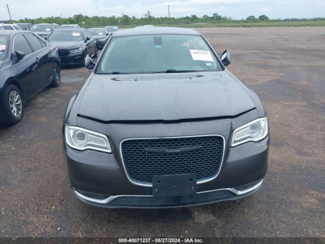 2C3CCAAG1GH269821 Chrysler 300 Limited