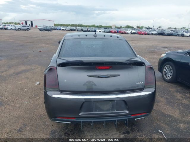 2C3CCAAG1GH269821 Chrysler 300 Limited