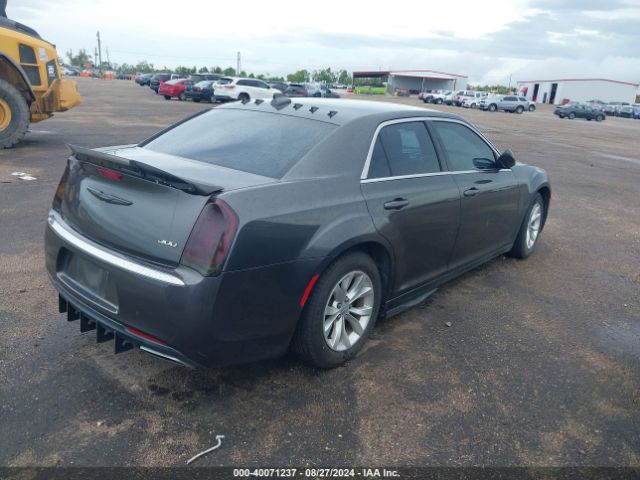 2C3CCAAG1GH269821 Chrysler 300 Limited