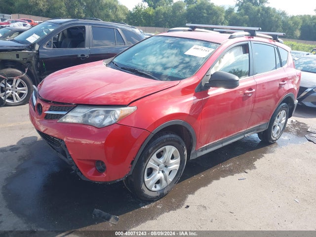 Toyota RAV4 LE 2014 JTMBFREV0E5029928 Image 2
