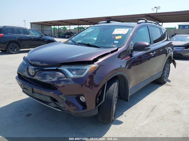 Toyota Rav4 Xle 2017 2T3RFREV1HW632835 Image 2