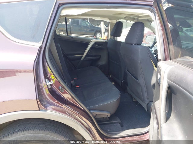 Toyota Rav4 Xle 2017 2T3RFREV1HW632835 Image 8