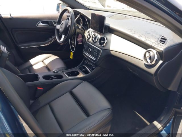 WDCTG4GB7KJ646165 Mercedes-Benz Gla 250 4matic