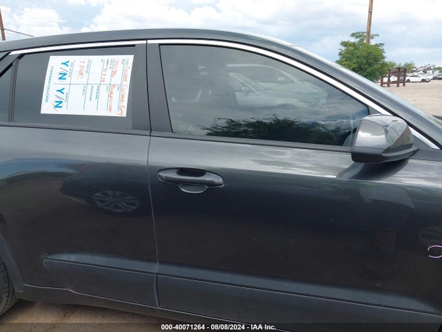 KNDCP3LE8P5105903 KIA NIRO LX