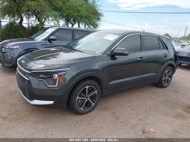 KNDCP3LE8P5105903 KIA NIRO LX