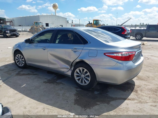 Toyota CAMRY LE 2017 4T1BF1FK5HU338841 Image 3