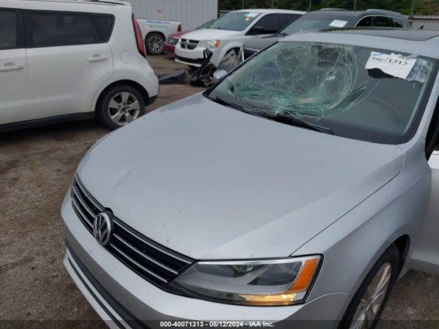 3VWD67AJ2GM329884 Volkswagen Jetta 1.4t Se