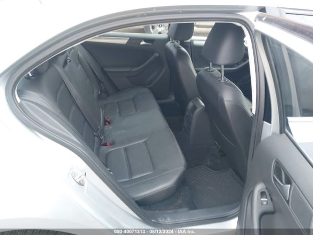3VWD67AJ2GM329884 Volkswagen Jetta 1.4t Se