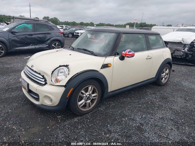 2013 MINI HARDTOP WMWSU3C55DT689217 Photo 1