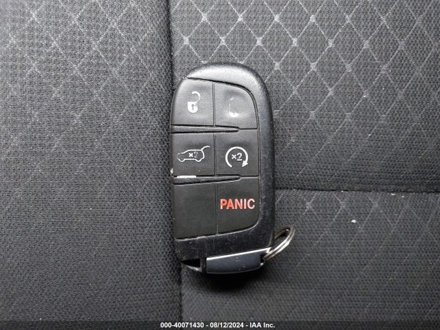 1C4RJFAG7KC608358 Jeep Grand Cherokee Upland 4x4