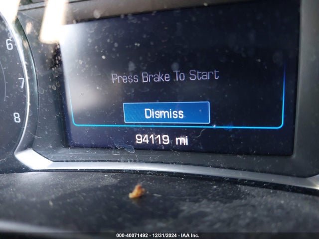 2GNAXJEV2K6284033 Chevrolet EQUINOX LT