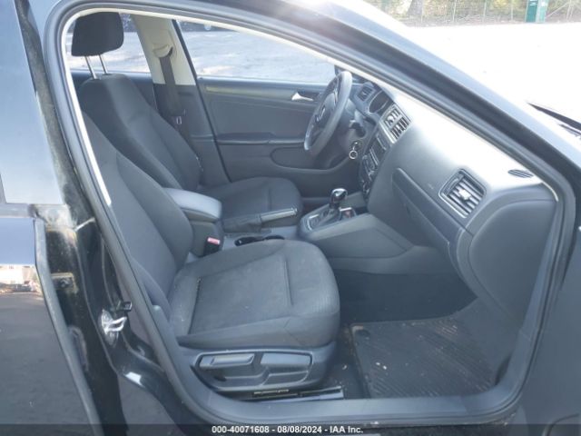3VW2K7AJ2FM333693 Volkswagen Jetta 2.0l S