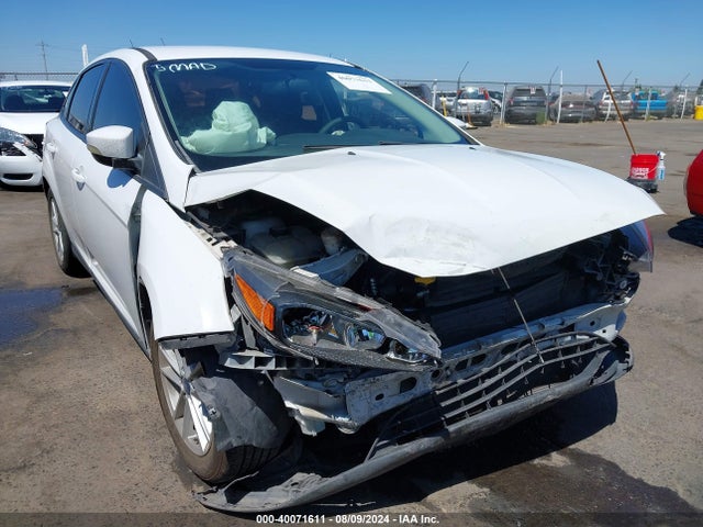Ford FOCUS SE 2016 1FADP3F20GL406141 Image 6
