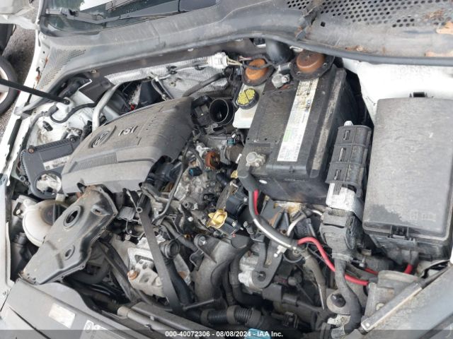 3VW4T7AU8FM099236 Volkswagen Golf Gti 2.0t S 4-door
