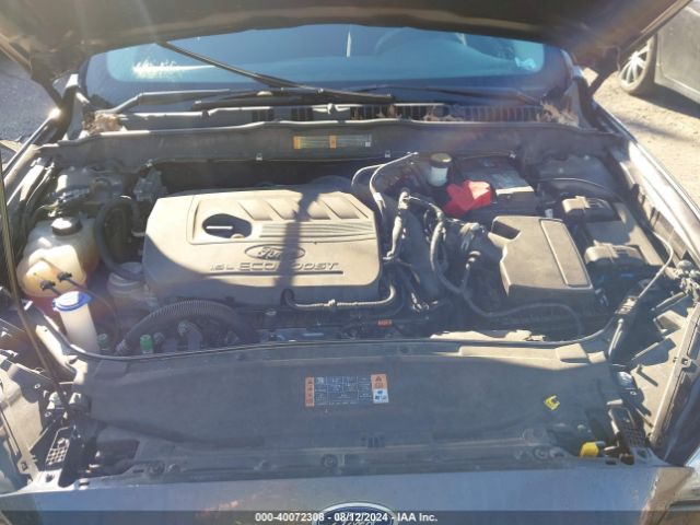 3FA6P0HD6HR105088 Ford FUSION SE