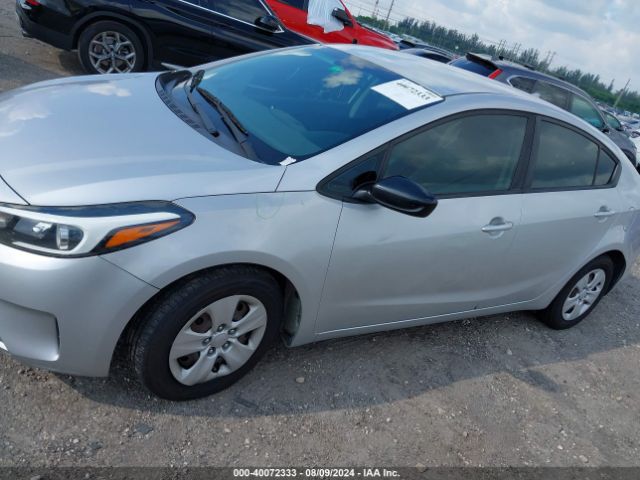 3KPFL4A70HE101028 KIA FORTE LX