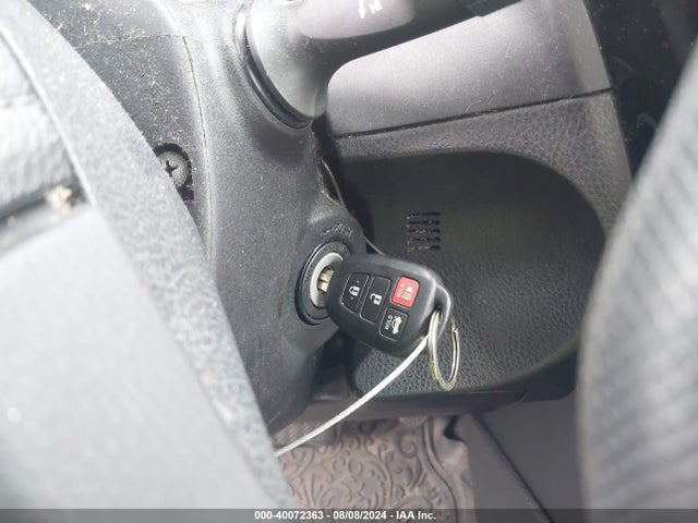 Toyota COROLLA LE 2017 5YFBURHE1HP648479 Image 11