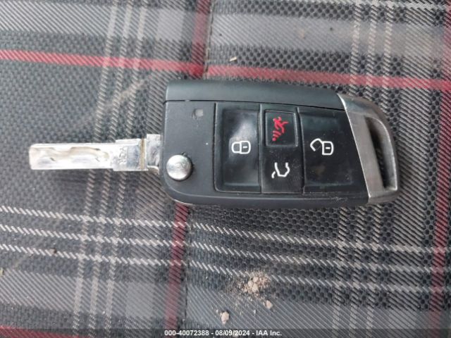3VW5T7AU5FM090997 Volkswagen Golf Gti 2.0t S 4-door