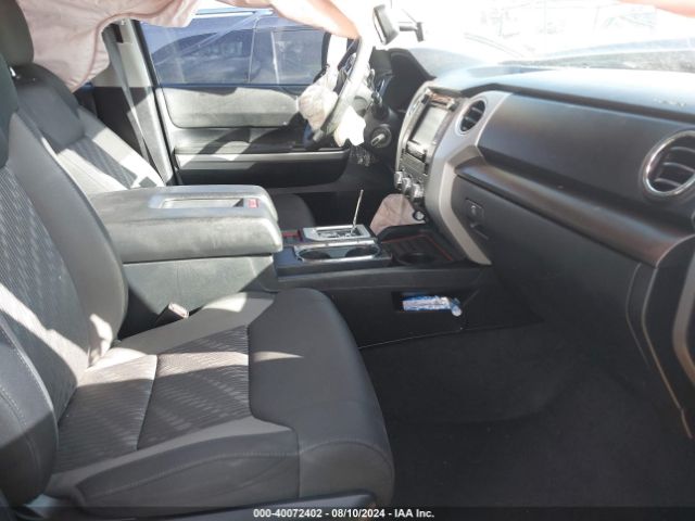 5TFRM5F16JX132102 Toyota Tundra Sr5 4.6l V8