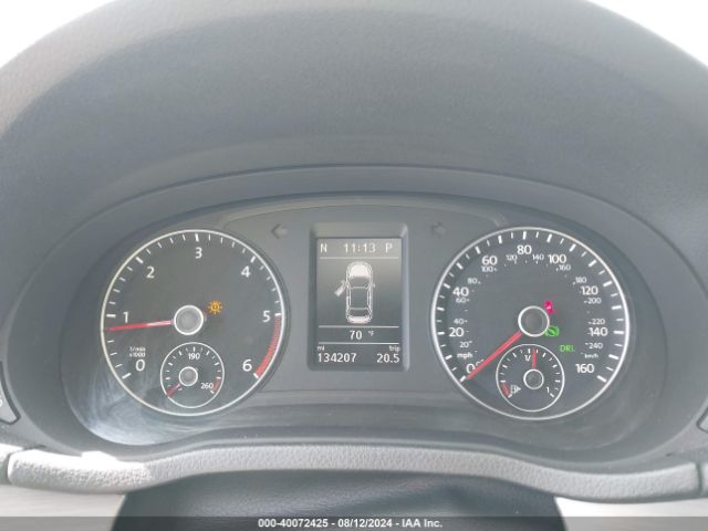1VWBV7A36FC010273 Volkswagen Passat 2.0l Tdi Se