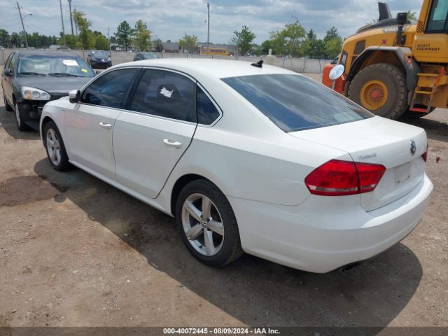 1VWAS7A30EC057348 Volkswagen Passat 1.8t Wolfsburg Edition