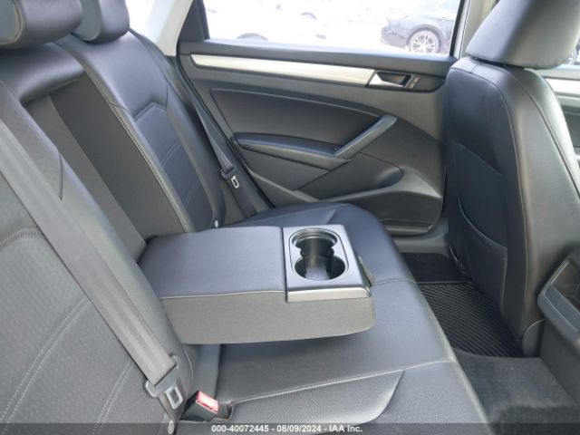1VWAS7A30EC057348 Volkswagen Passat 1.8t Wolfsburg Edition