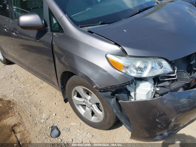 Toyota Sienna Le 8 Passenger 2015 5TDKK3DCXFS528160 Image 17