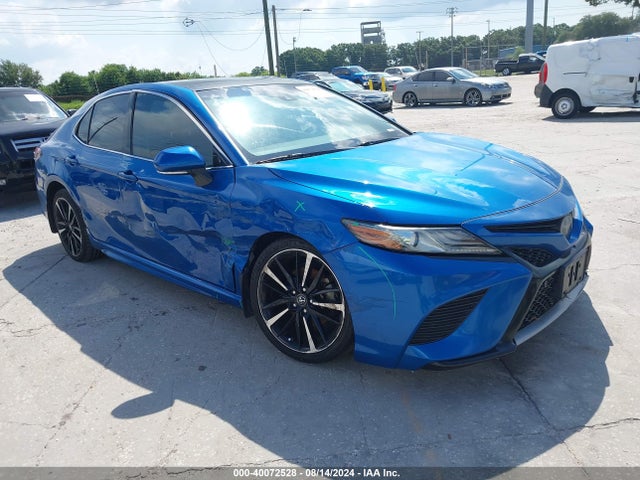 Toyota CAMRY XSE 2018 4T1B61HK0JU057713 main image