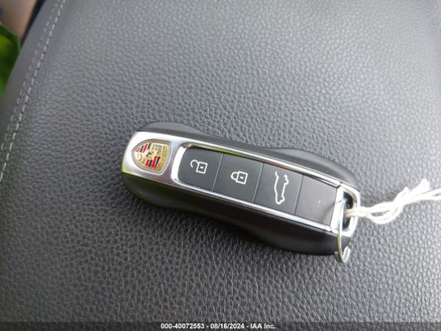 WP1AA2AY4RDA04199 Porsche Cayenne
