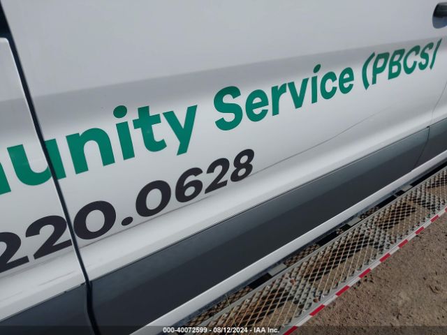 1FBZX2CM7JKB43339 Ford Transit-350 Xl