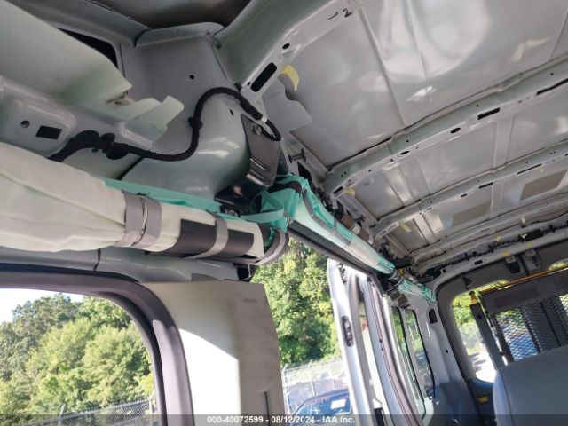 1FBZX2CM7JKB43339 Ford Transit-350 Xl