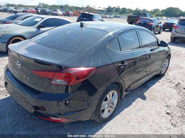 Hyundai ELANTRA SEL 2019 5NPD84LF4KH464139 Image 4