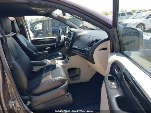 2C4RDGCG0KR793421 Dodge Grand Caravan Sxt